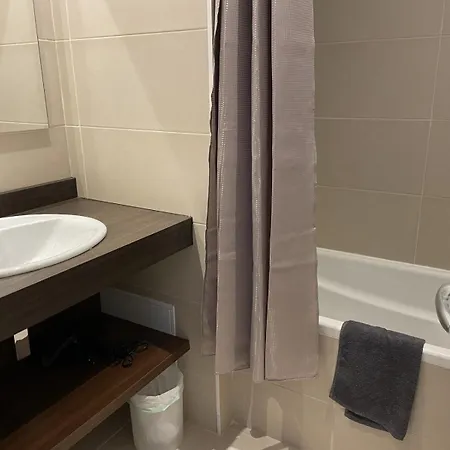 Apartmán Le Portillo - Piscine - Pour 6 Personnes Mae-5263 *