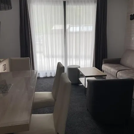 Le Portillo - Piscine - Pour 6 Personnes Mae-5263